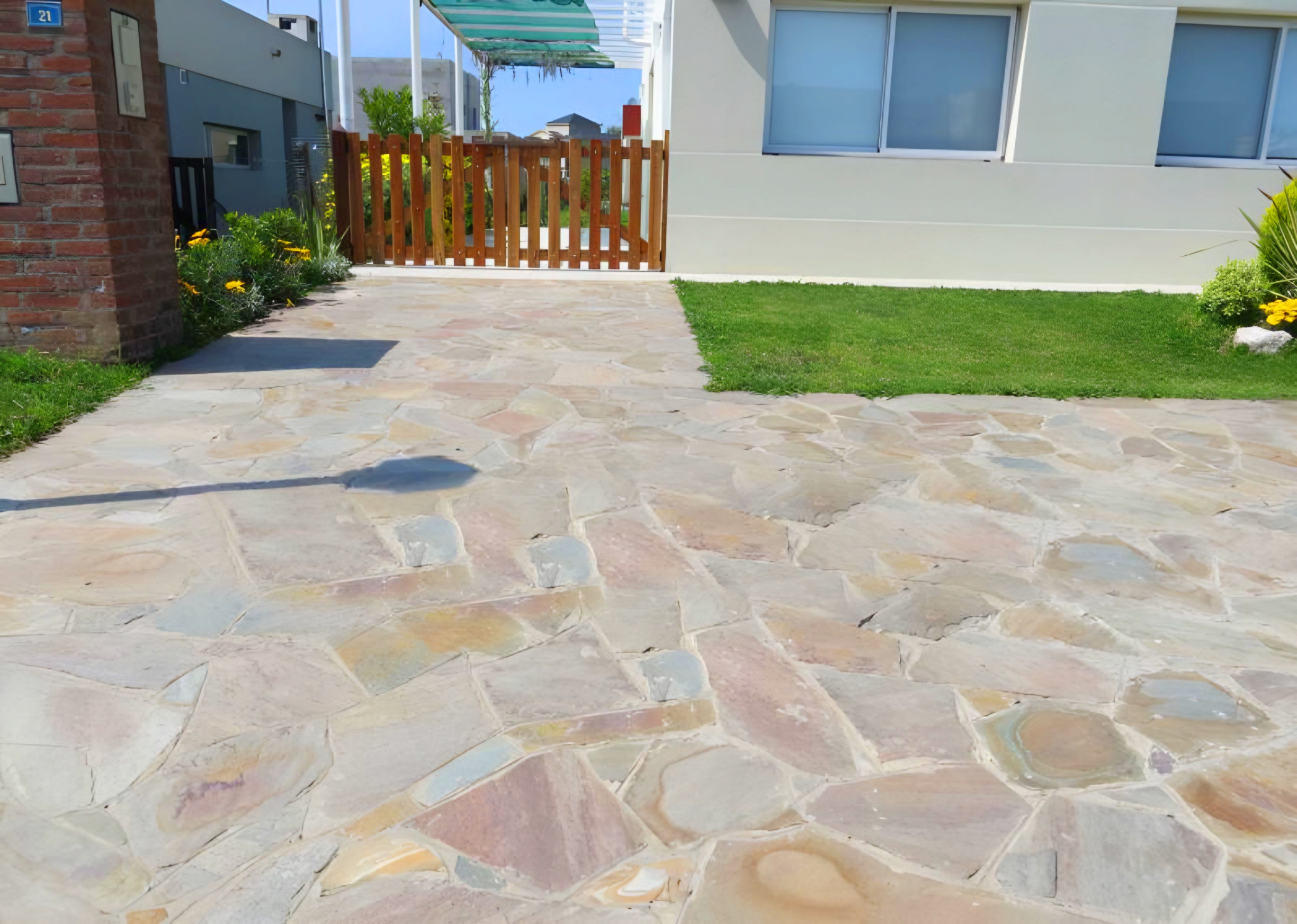 LAJA IRREGULAR SAN JUAN