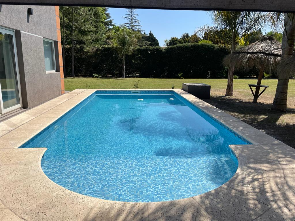 AT-2 BORDE BALLENA 🐳 