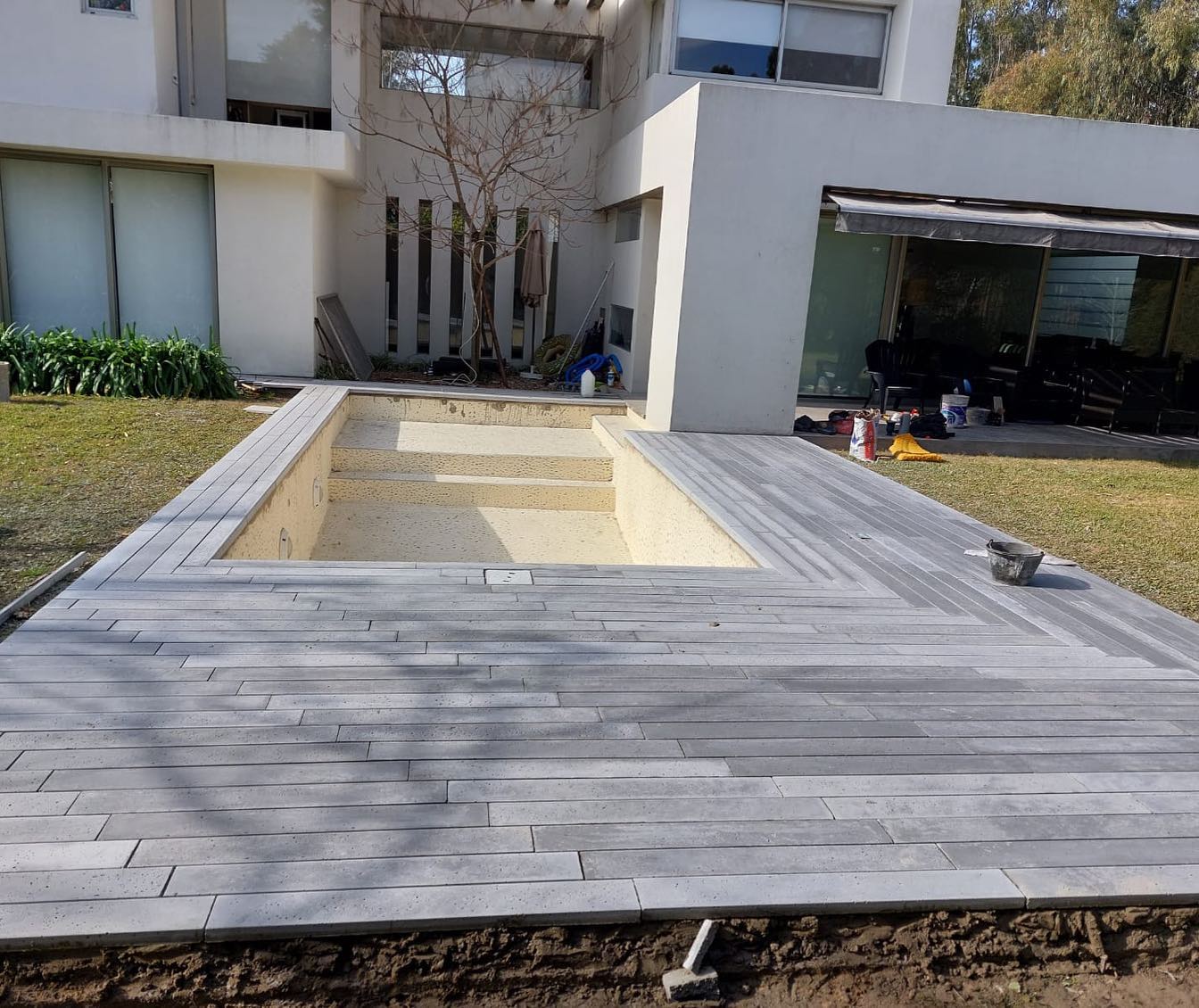 LISTON ATÉRMICO 100X12 COLOR GRIS