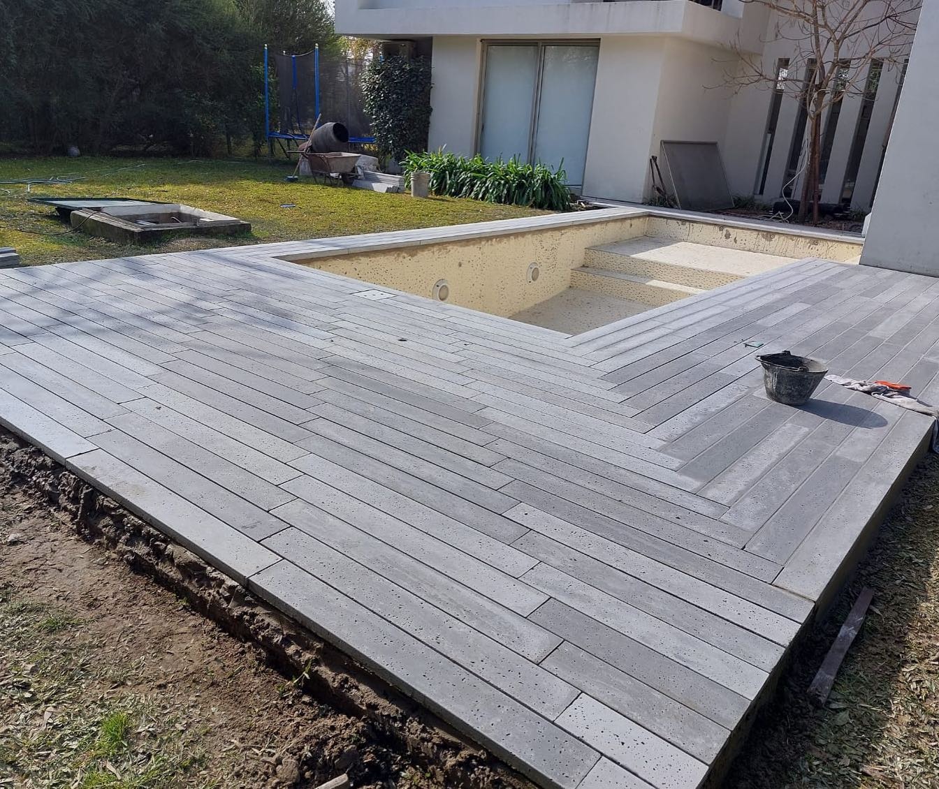 LISTON ATÉRMICO 100X12 COLOR GRIS