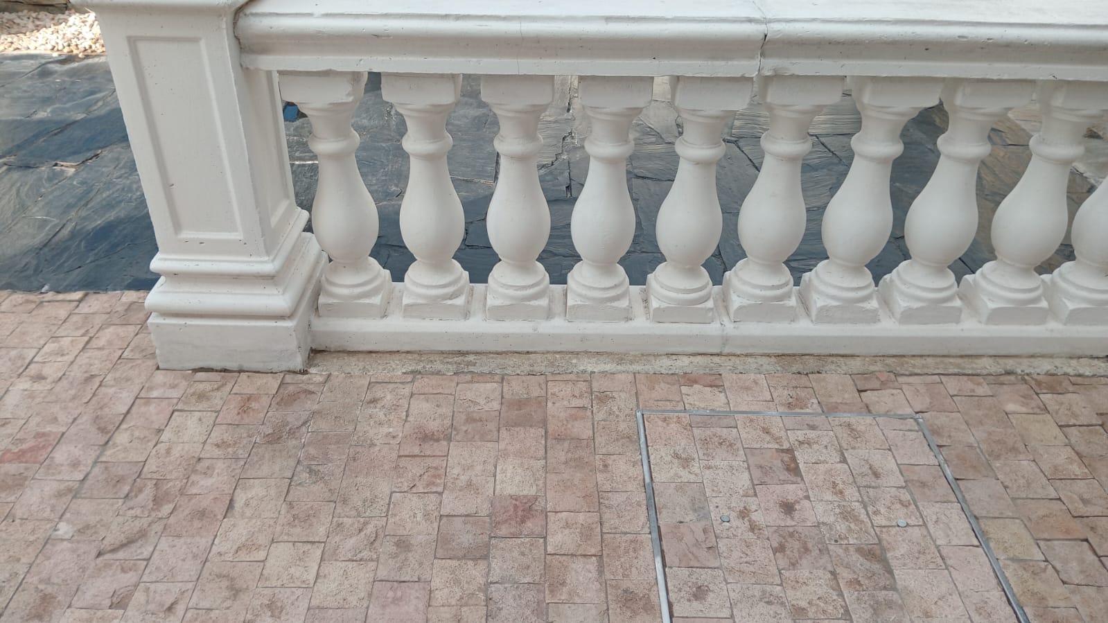 E-705 Balaustre Valenciano 60 cm